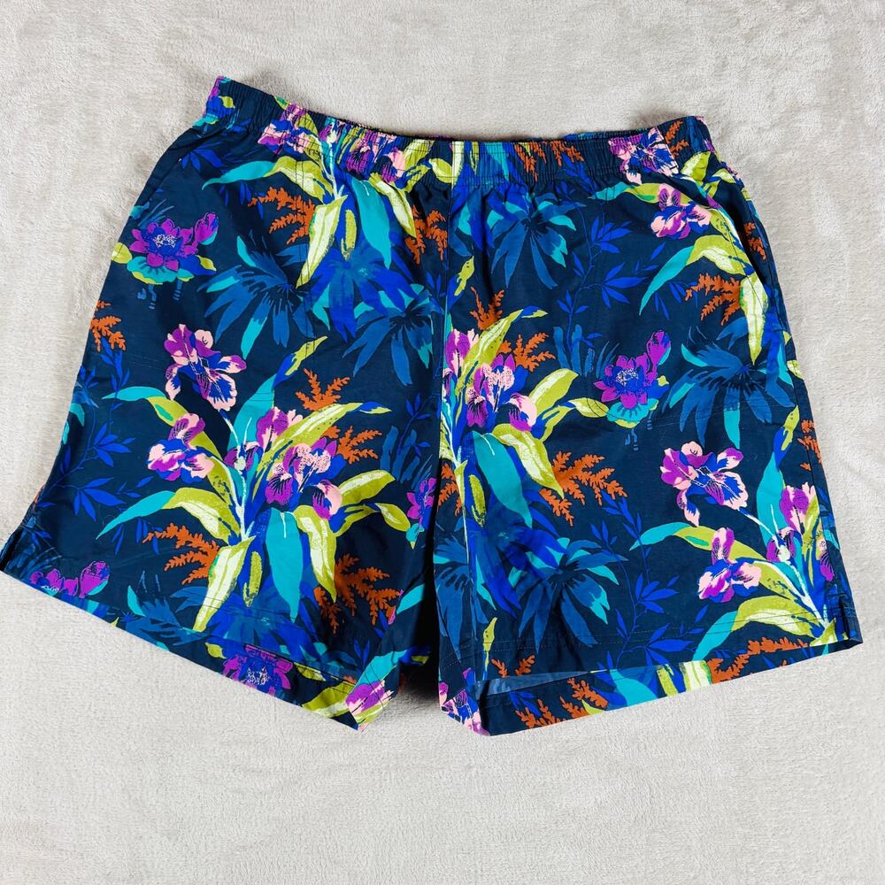 Columbia Navy Blue Tropical Floral Women's Shorts